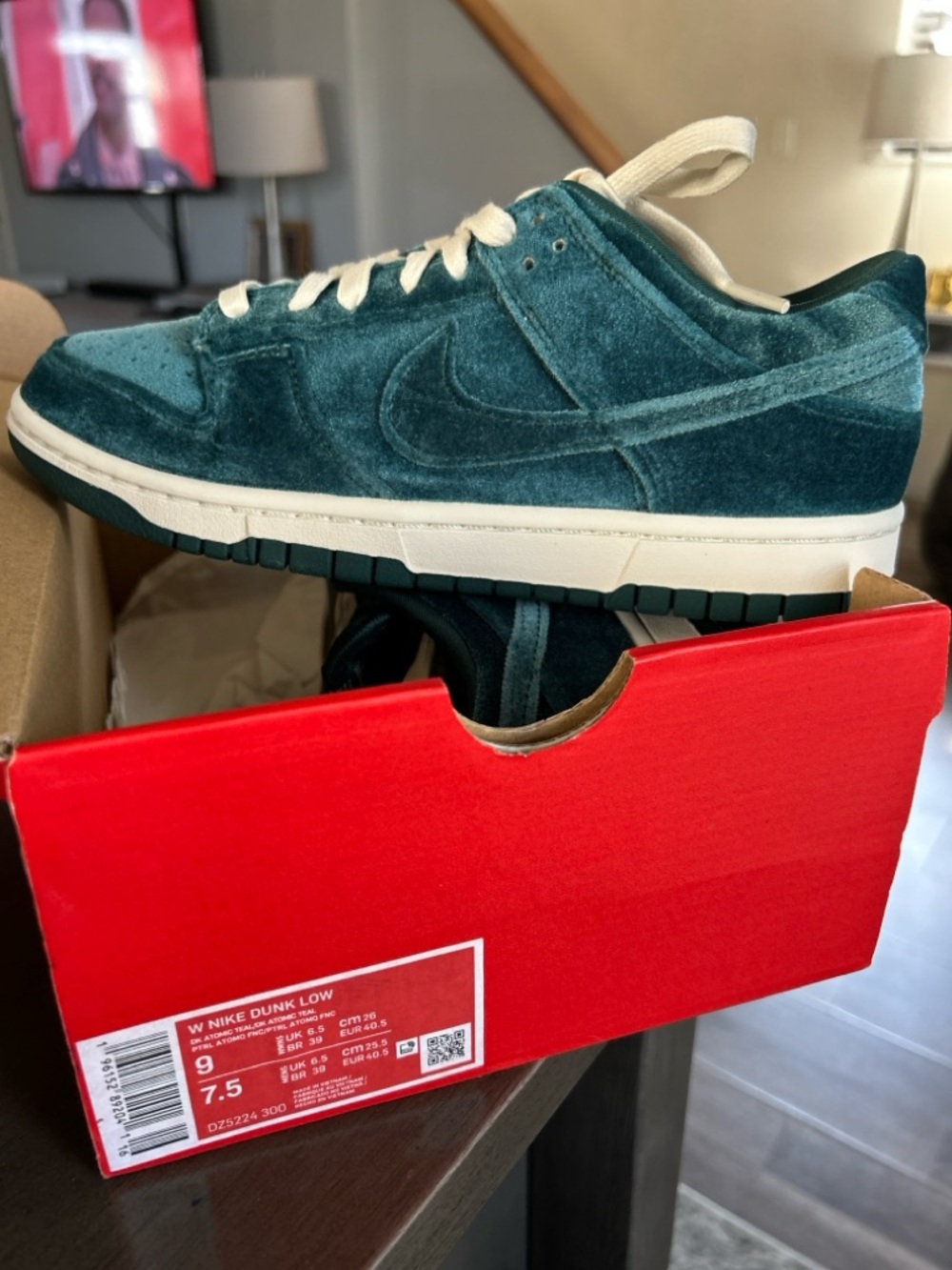 Atomic Teal Nike Dunk Low